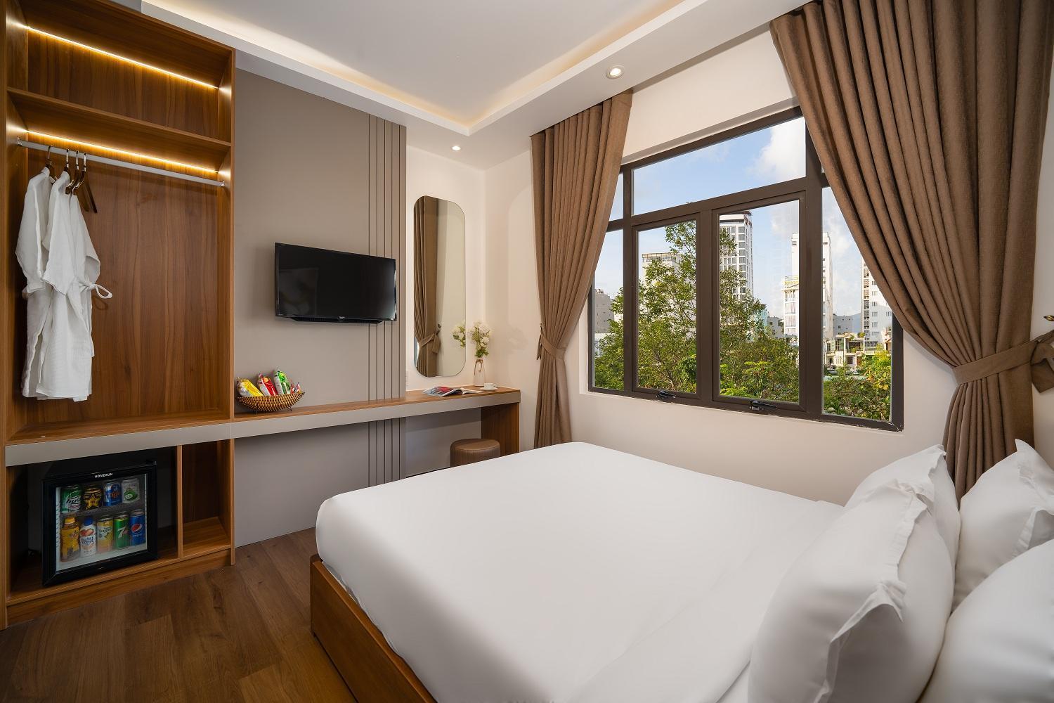 Duong Gia Hotel Dn By - Bay Luxury 다낭 외부 사진