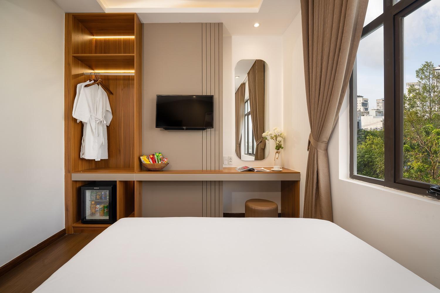 Duong Gia Hotel Dn By - Bay Luxury 다낭 외부 사진